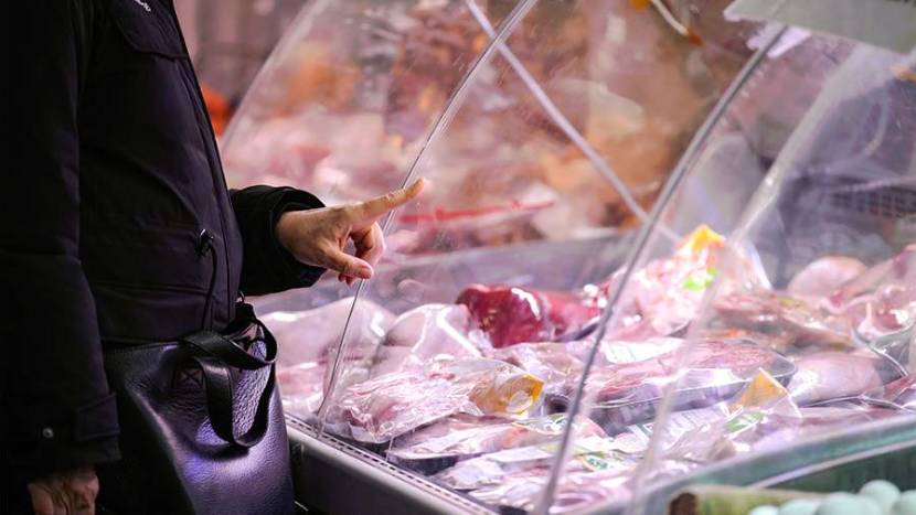 ФАС направила запросы крупнейшим производителям мяса птицы и свинины