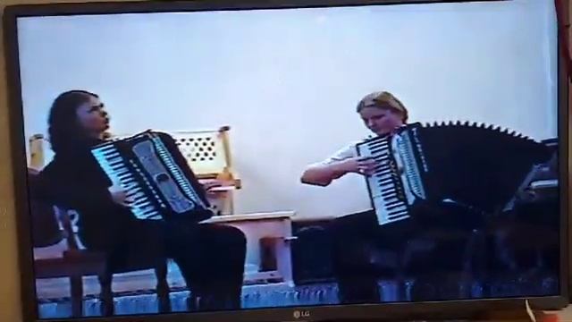 Ю. Пешков "Парижский вальс"