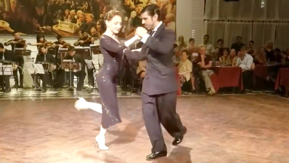 German Ballejo Magdalena Gutierrez. 2016. Orquesta Tipica Pich. Танцы