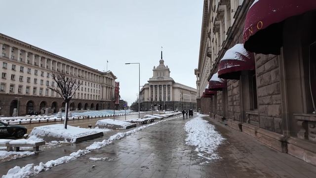 ❄️ Экскурсия по зимней Софии! Волшебные виды столицы Болгарии пешком 🎅🏻☃️