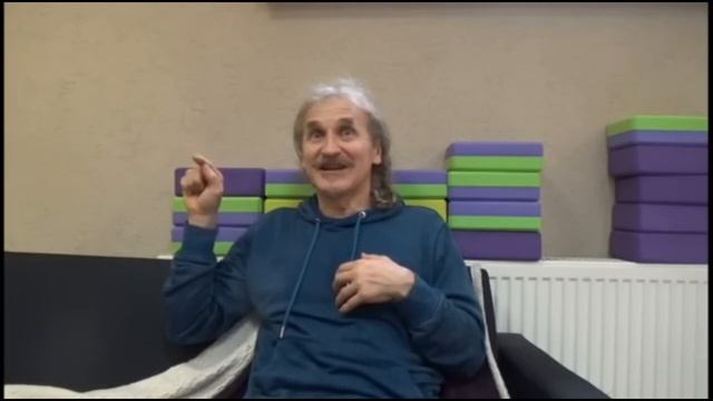 Раздраженный мудель,Пустота,Любовь, Видения,Единая,Кинопроектор,Я!