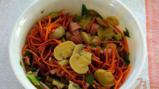 Салат из овощей и грибов без заправки