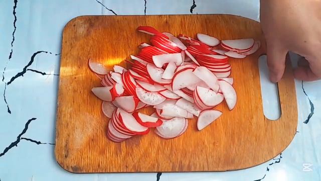 Салат из редиской . Самый быстрый и вкусный салат.
