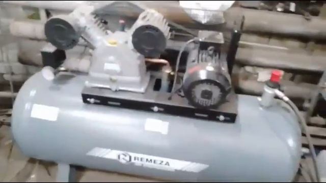 Поршневой компрессор Remeza СБ 4Ф-270 LB 50