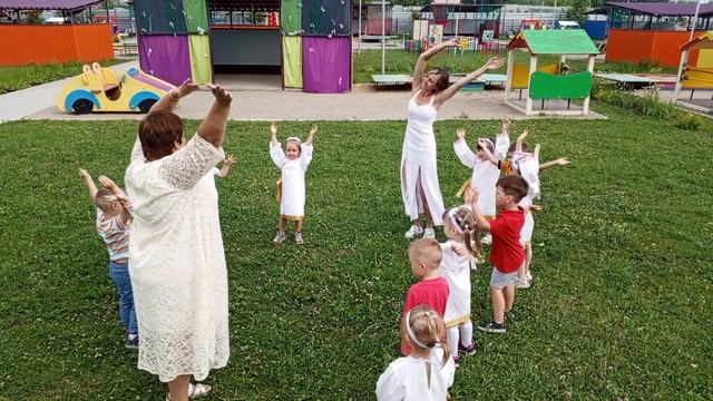 Танец "Матушк-земля" группа "Теремок"