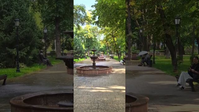 #visitalmaty. Дождь в Алматы.Театр оперы и балета имени Абая.
