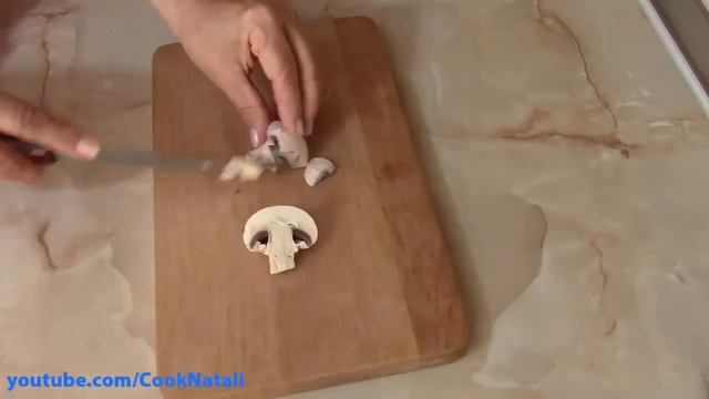 Стручковая фасоль с грибами. Очень вкусно.