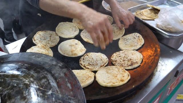 Лучший ресторан хоттоке в Сосане с длинной очередью _ Корейские сладкие блинчики хотток