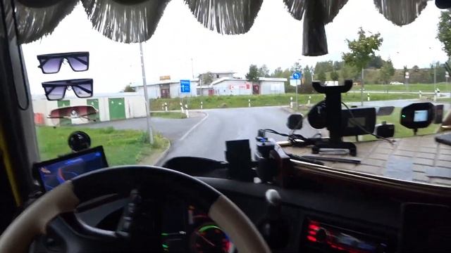 Тёма на Драконе: Работа на два прицепа и две страны (Вы?
