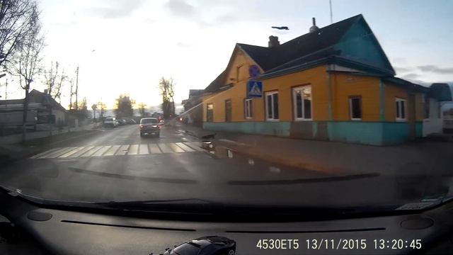 Учитесь пешеходы!!