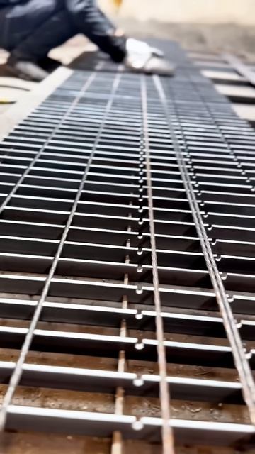 Tips and Tricks for Installing a Fence Before Welding - Essential Guide!