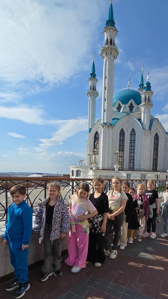 Встретились....