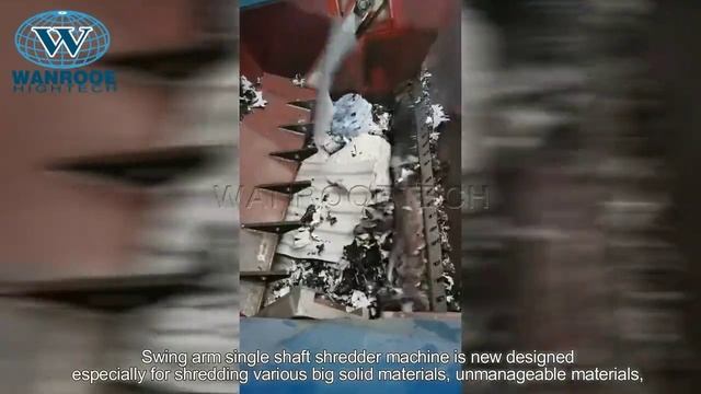 Шредер с наклонным толкающим плунжером для измельчения пластиковых бочек 100-5000кг/ч.