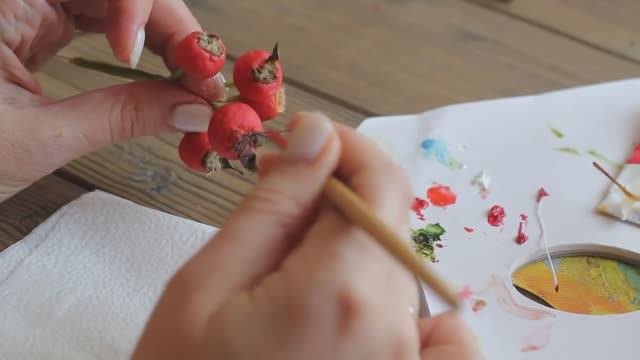 Шиповник из глины. Лепка