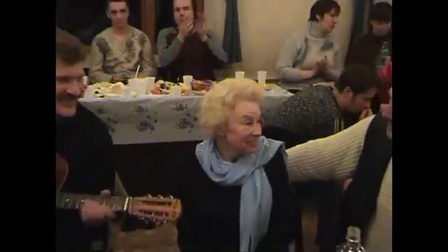 Памяти завтрупой Ногинского театра, легендарной Елены Михайловны Мироновой (8.03.1925 - 01.10.2008).