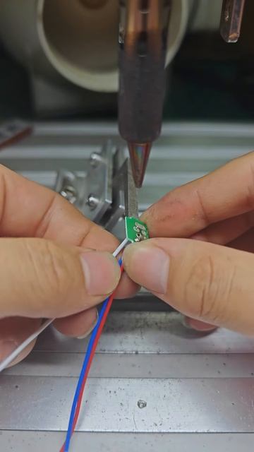 Soldering Electronic Components with Laser Guidance | So Satisfying!