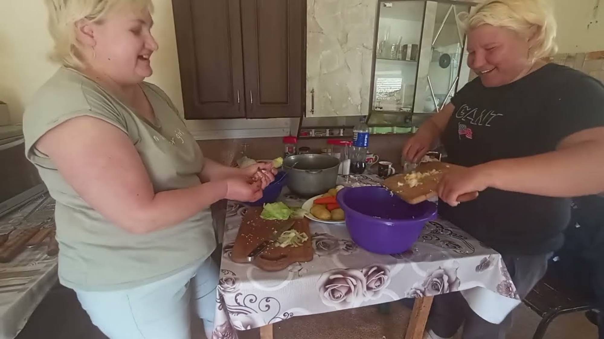 НАТАЛЬЯ ГУБАРЕВА. ПРИГОТОВИЛИ ГОЛУБЦЫ И АЛИВЬЕ