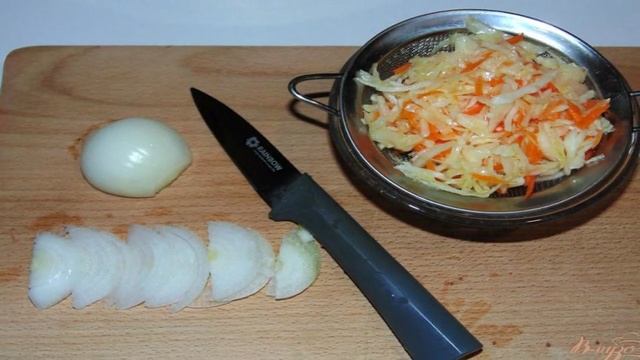 Салат из маринованых овощей и шампиньонов
