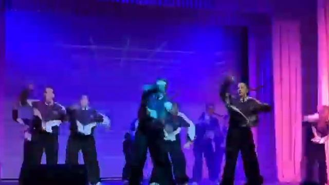 ТАНЦЕВАЛЬНЫЙ НОМЕР АЙДАХАР||ДЕВОЧКИ ВЗОРВАЛИ ЭТОТ ЗАЛ