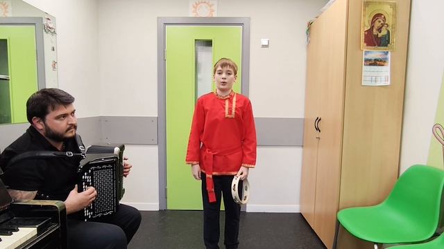 Разучиваем русские народные песни-Я на катушке сижу