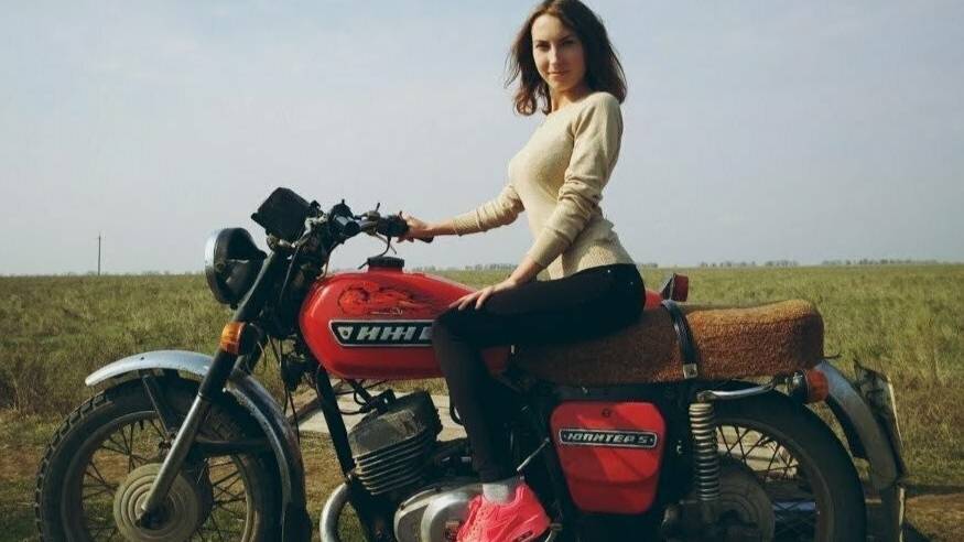 Завели , поехал! Иж планета 5