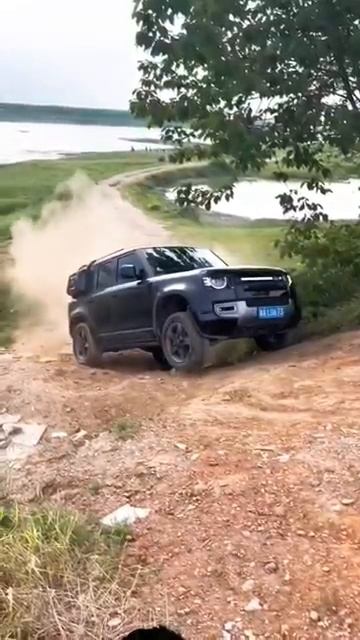 #rangrover #spotrs #cartesting #automobile #offroading #landrover