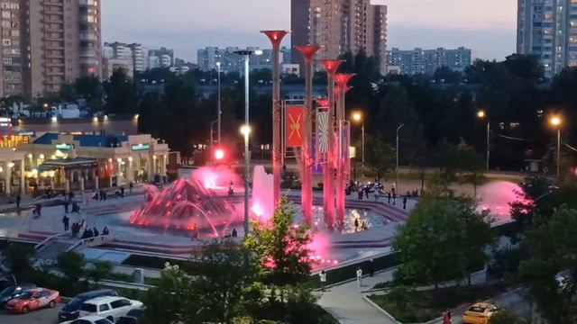 В Кузьминках музыкальный фонтан «Музыка славы»