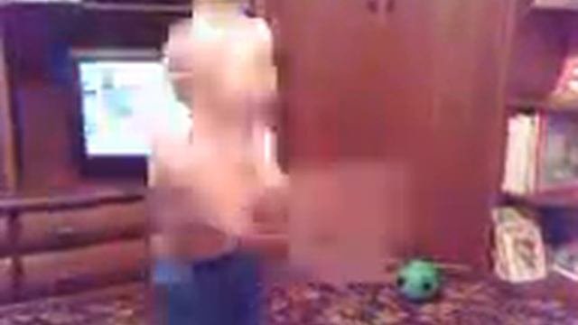 брейк данс от Богдана 2 года