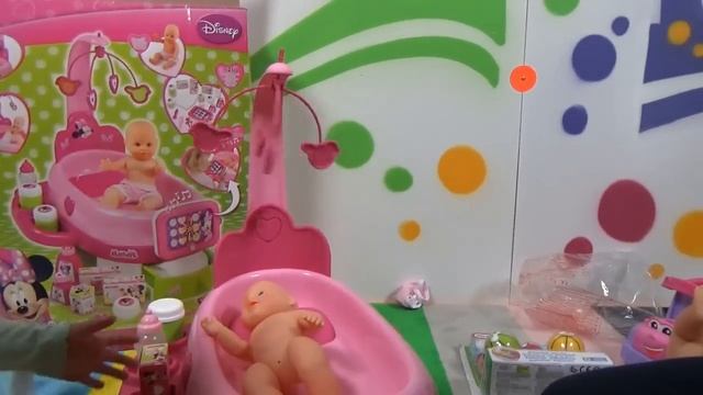 Miss Katy • Мисс Кейт - Кэти и новая кроватка для куклы (1)