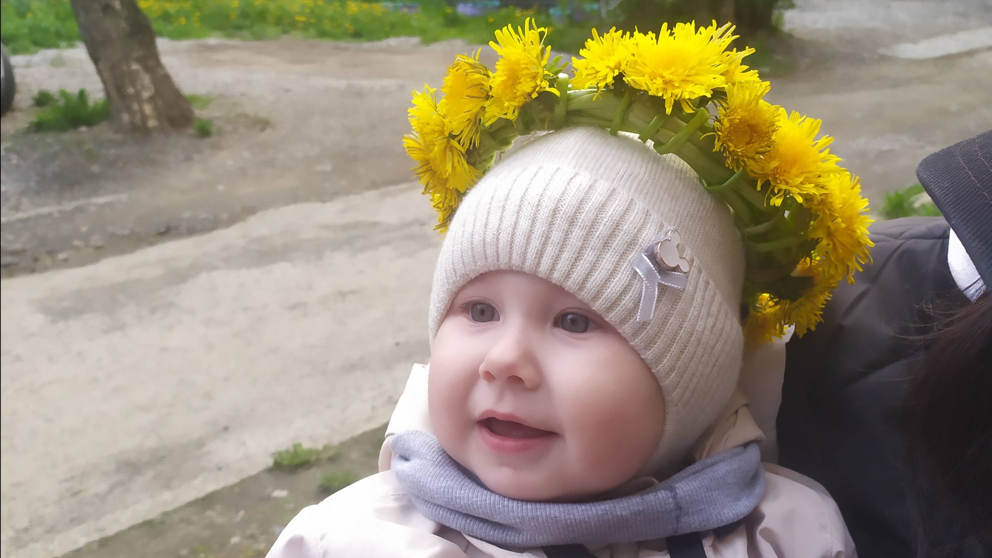 ВЕНОК ИЗ ОДУВАНЧИКОВ.
