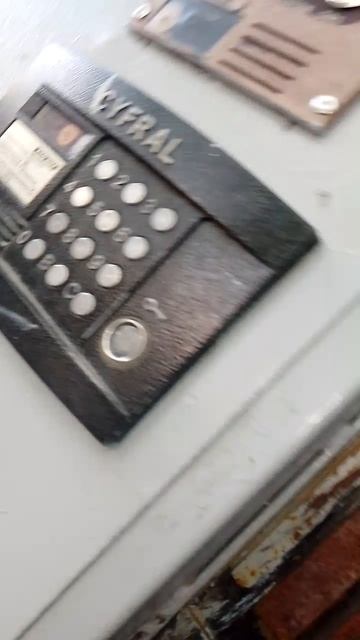 1000043188.mp4