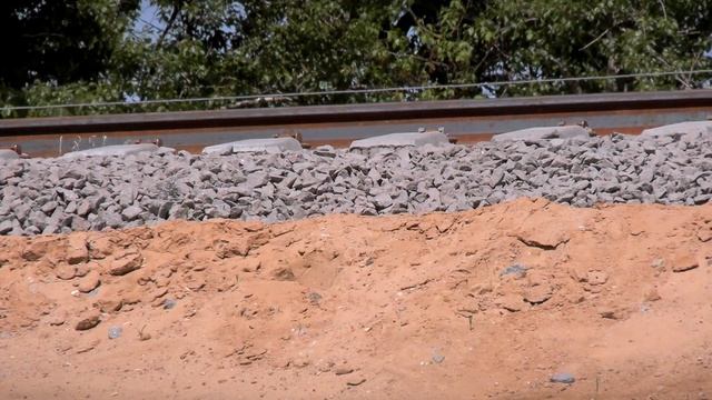 Открыто движение поездов по временному мосту на Комсомольской площади Твери