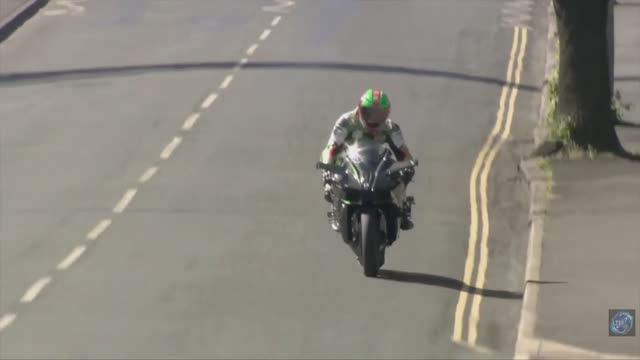 Kawasaki H2R TT ISLE OF MAN.