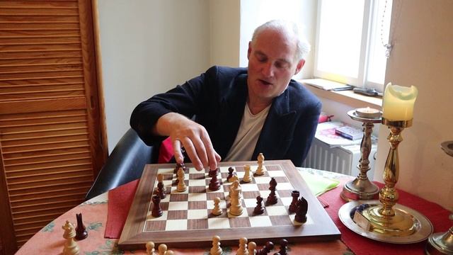 Шахматный этюд Петера Зигфрида Круга, занявший 1-е 2-е место в проблемном журнале Problemparadise в