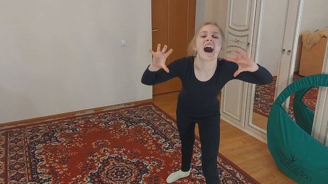 ХУДОЖЕСТВЕННАЯ ГИМНАСТИКА для детей - Катя