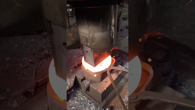 Ultimate ASMR Steel Forging & Punching! Red-Hot Steel Hammering with Satisfying Precision!