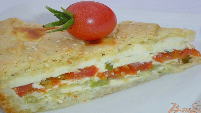 Пирог с овощами и брынзой