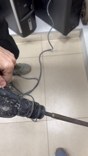 22-05-2025 Makita 2450