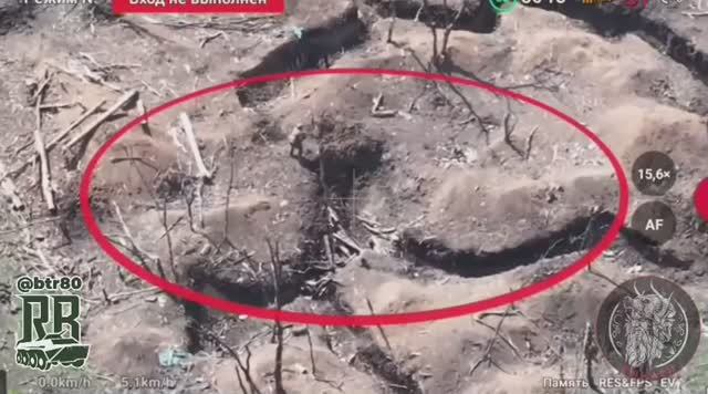 Боец отработал блиндаж с пятачками и укатил в закат.