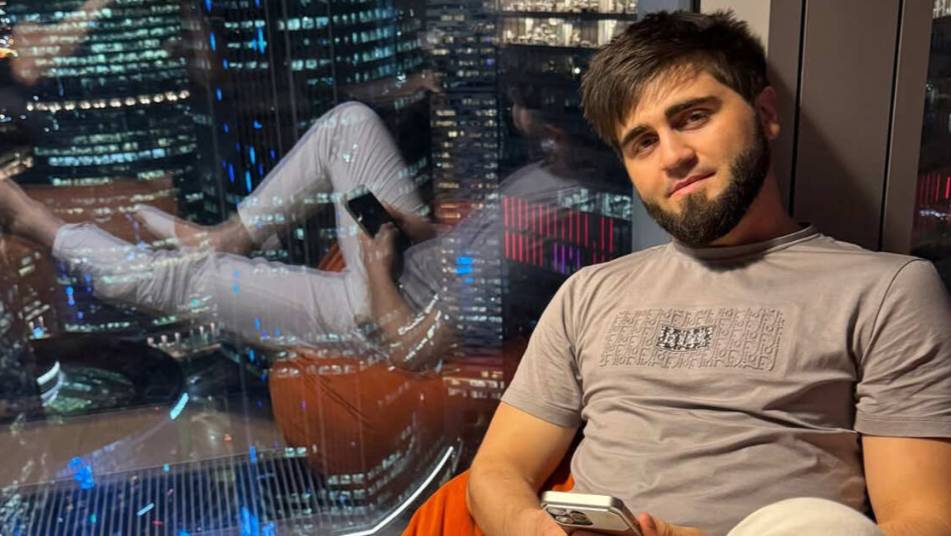 Суд оставил под домашним арестом автоблогера Гаджиева, сбившего двух человек