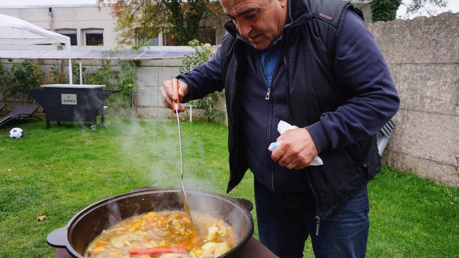 СУП из ДОМАШНЕЙ ЦЕСАРКИ в КАЗАНЕ на КОСТРЕ