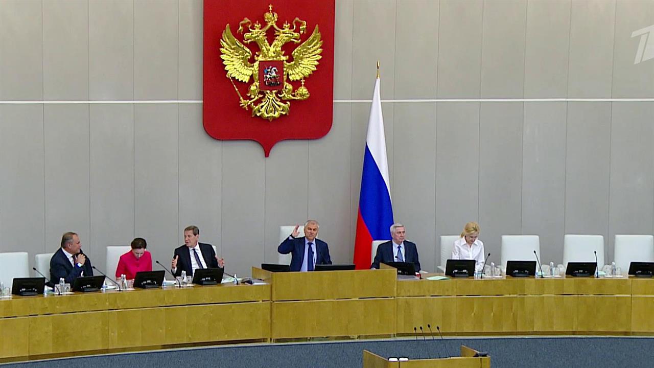 Продажа энергетиков детям обернется штрафом до полумиллиона рублей