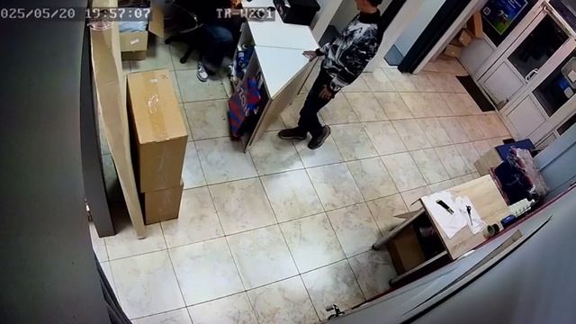 Весеннее обострение идёт полным ходом.