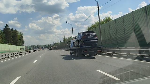 Эвакуаторы работают в Москве 20 2025-05-23 13-50-18