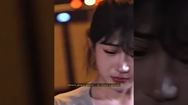 Молодой человек влюбляется в девушку, не зная, что она