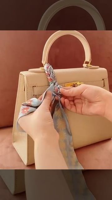 Как завязать бант на сумочке