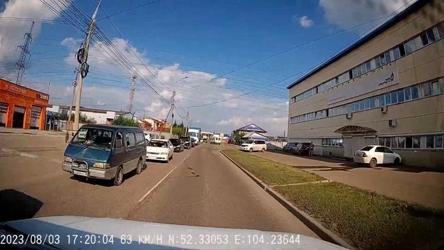 #ПДД. г. Иркутск. Езда по встречной полосе г/нО900УУ38