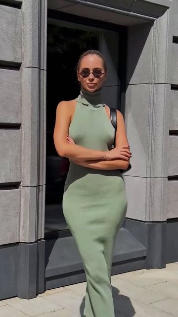 4ozPAtCvVv8 - Fancy jungle green summer outfit idea for the day #fashion #style #outfit #shorts