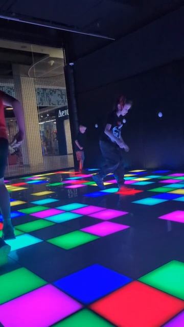 Запомни! Надо свои цвета нажимать! 🟥🟩🟦