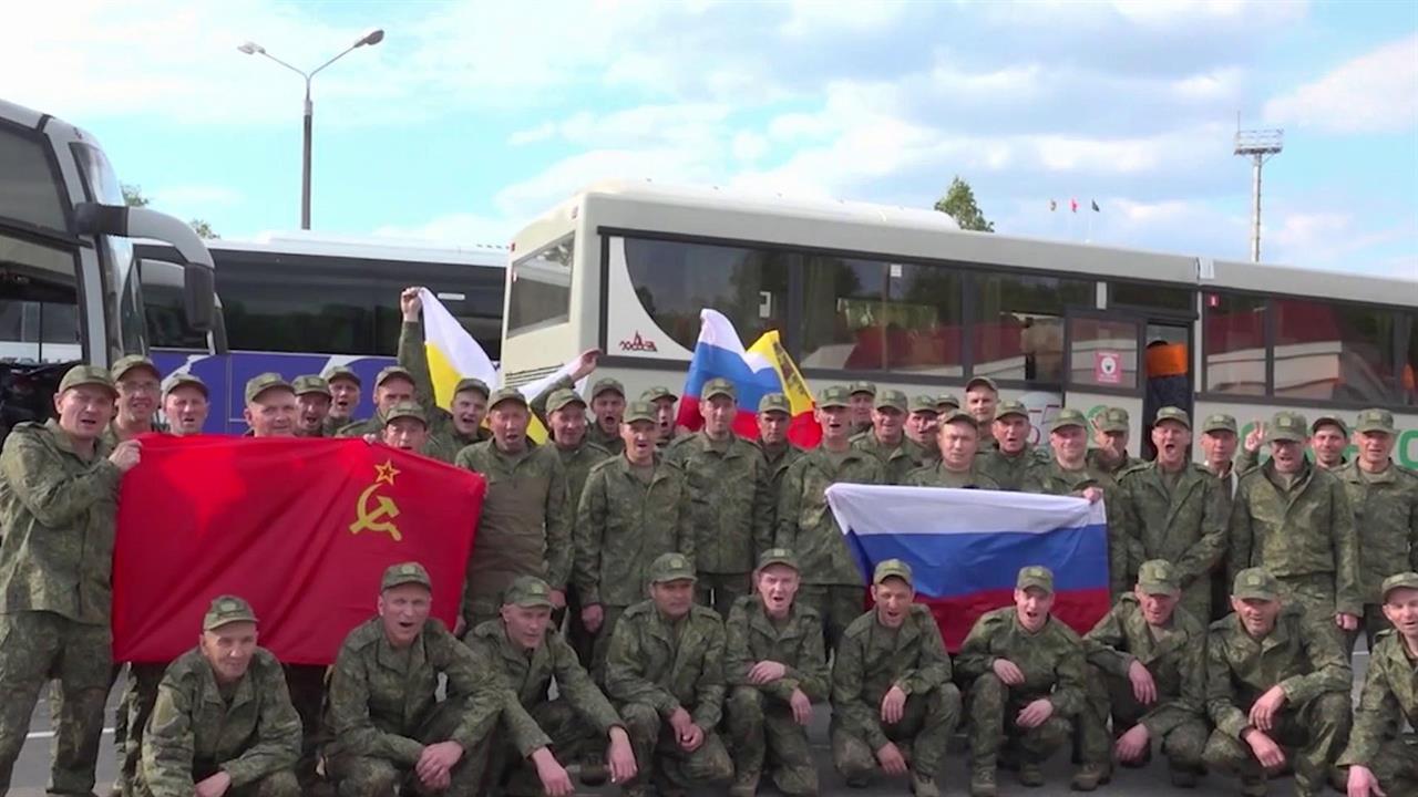 Первый канал получил кадры первого этапа масштабного обмена пленными